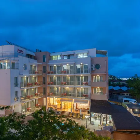 Family Berlin Hotel 3*