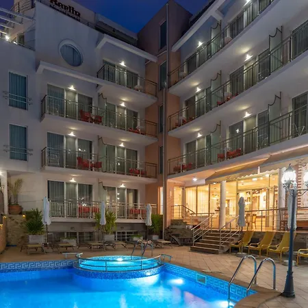 Family Berlin Hotel 3*