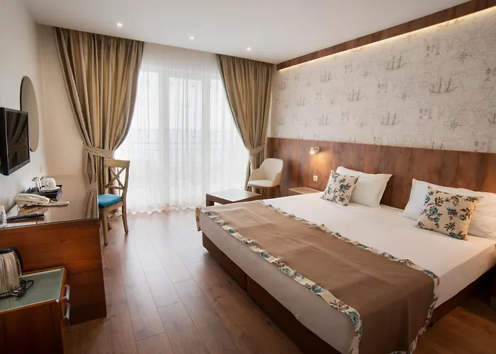 Готель Family Berlin 3*