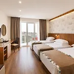 Hotel Family Berlin Sveti Vlas