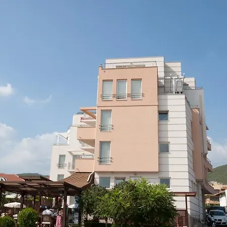 Szálloda Family Berlin 3*