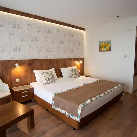 Szálloda Family Berlin 3*