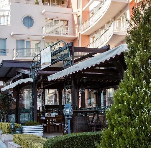 Family Berlin 스베티 블라스